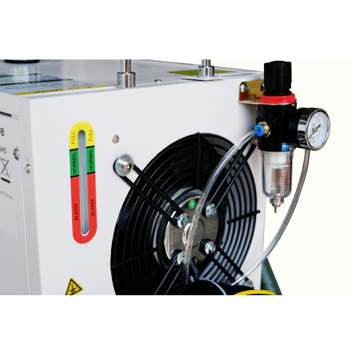 SZÁLLÉZER TISZTÍTÓ 1500W M2 + TARTOZÉKOK